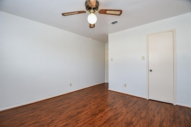 Building Photo - 14535 Still Meadow Dr