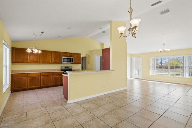 Building Photo - 5363 Pierpoint Ave