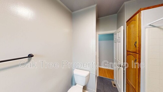 Building Photo - 2219 23rd Ave