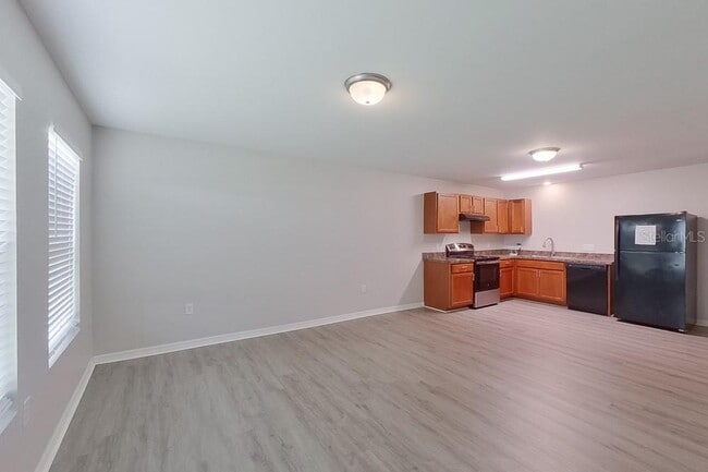 Building Photo - 3214 65th St W