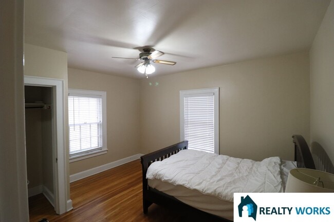 Building Photo - 2457 S 27th St