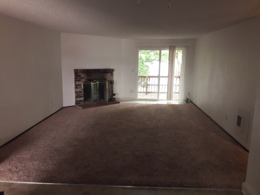 Building Photo - 12485 SW Gingham Ln
