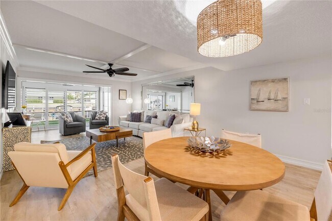 Building Photo - 2100 N Peninsula Ave