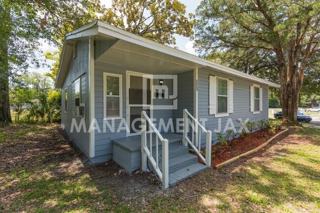 Building Photo - 1458 Royal Ct Ln