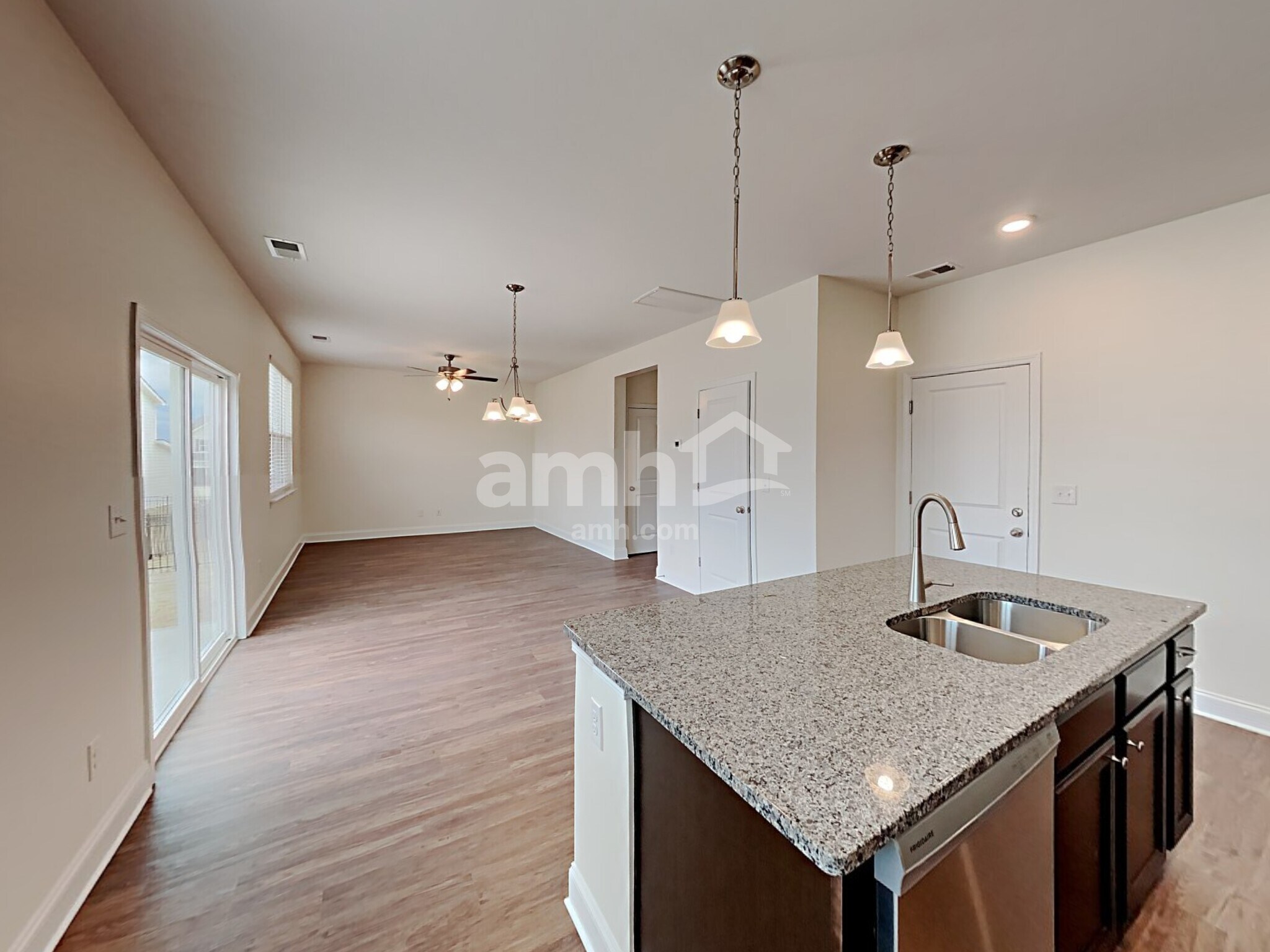 Building Photo - 1114 Amberly Wy