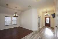Building Photo - 8111 Ravens Gate Ln