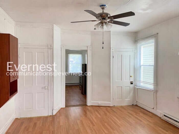 Building Photo - 1204 N 20th St