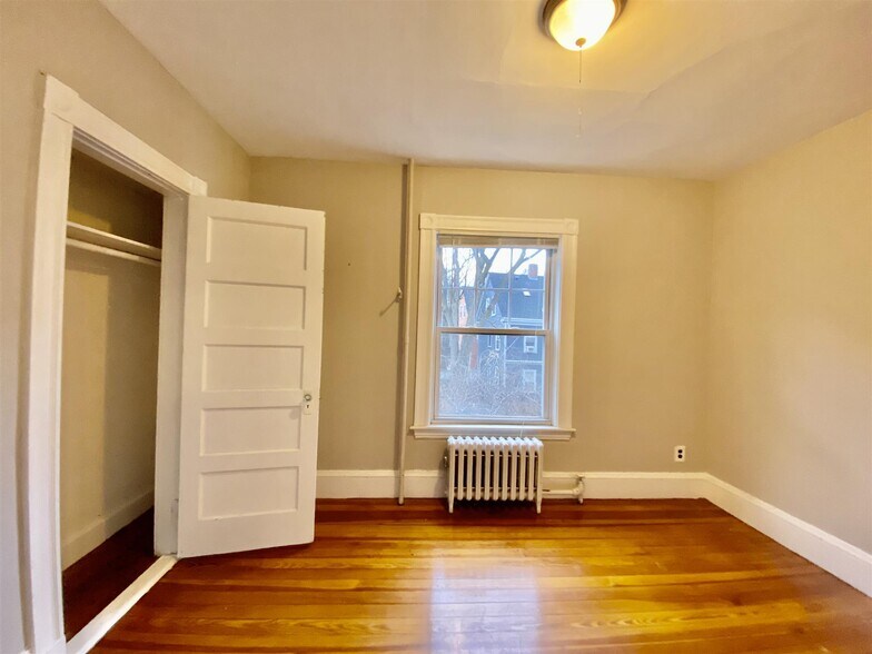 Building Photo - 9 Eustis St