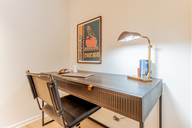 Building Photo - 240 E Illinois St