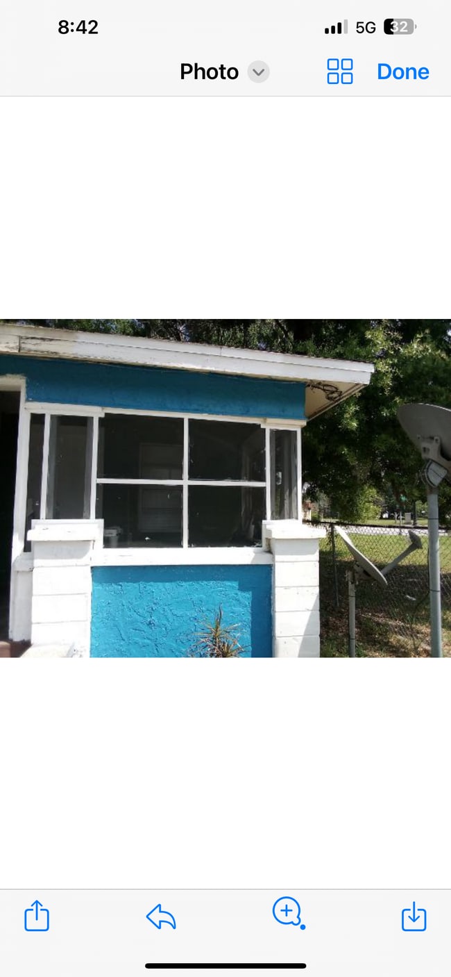 Building Photo - 470 S East Ave