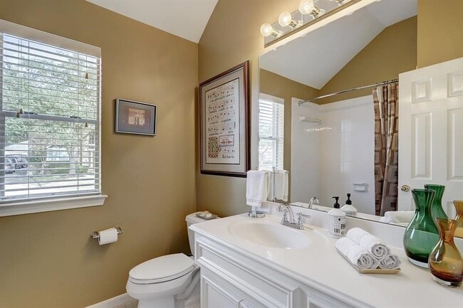 Building Photo - 3507 Shadow Bluff Ct