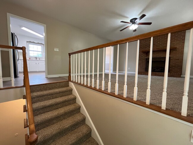 Building Photo - Incredible Location in N Davidson Co with ...