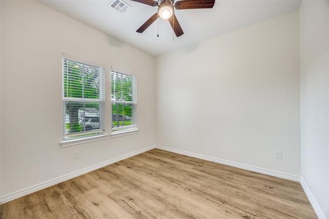 Building Photo - 2901 S Scullin Ave