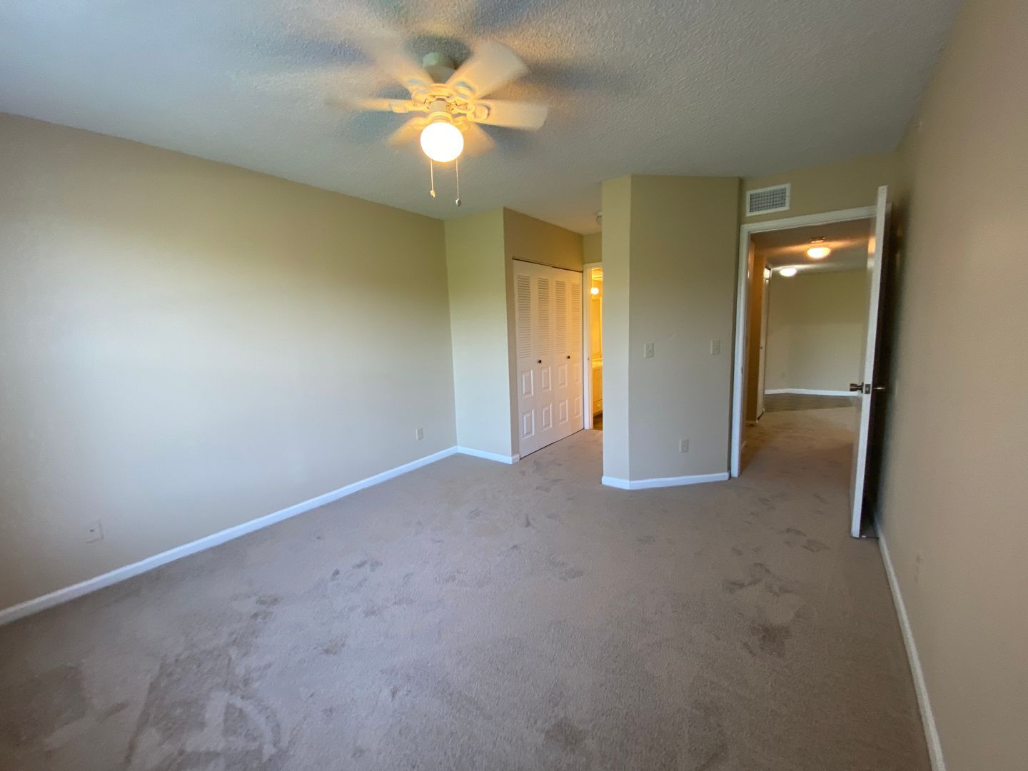 Building Photo - 13525 Eagle Ridge Dr