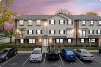 Building Photo - 1486 W Jefferson Ave