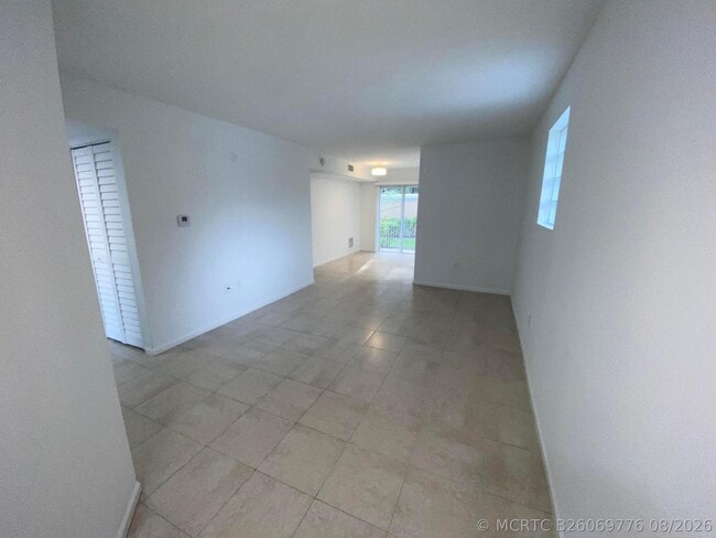 Building Photo - 3740 N Jog Rd