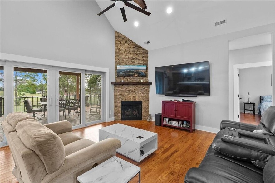 Building Photo - 135 Raulston Fls Rd
