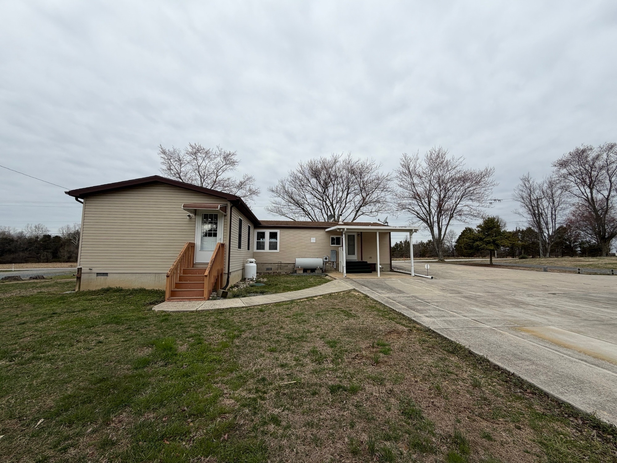 Building Photo - 3008 Church Hill Rd