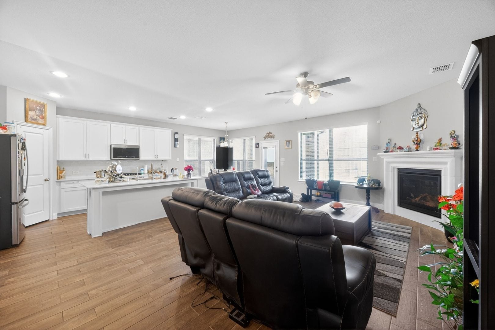 Building Photo - 6200 Marigold Dr
