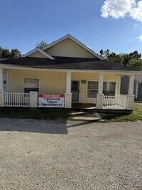 Building Photo - 14162 Hwy P