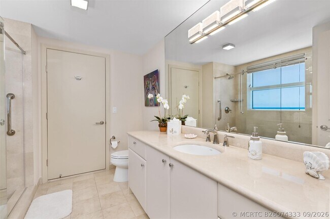 Building Photo - 2110 N Ocean Blvd