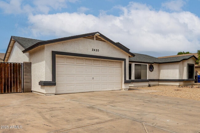 Building Photo - 2420 E Garnet Ave