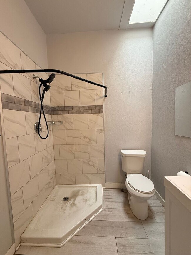 Building Photo - 1767 S Broadway