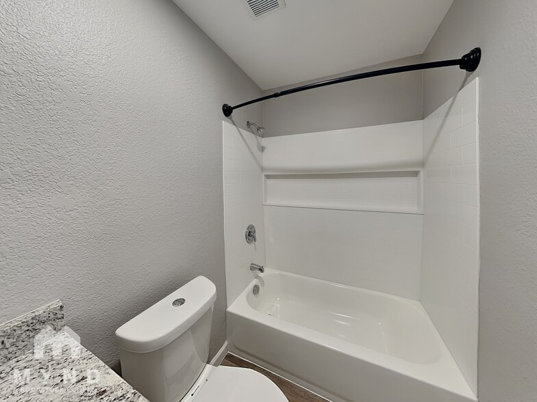 Building Photo - 4892 Masch Branch Rd