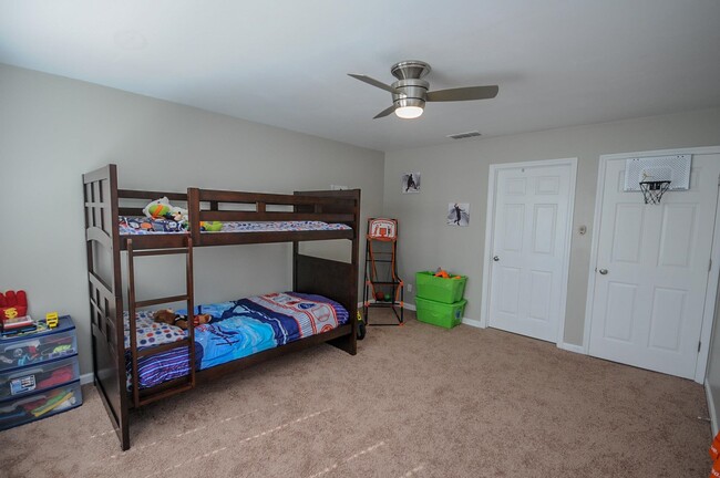 Building Photo - 4246 Augustus Oak Ct