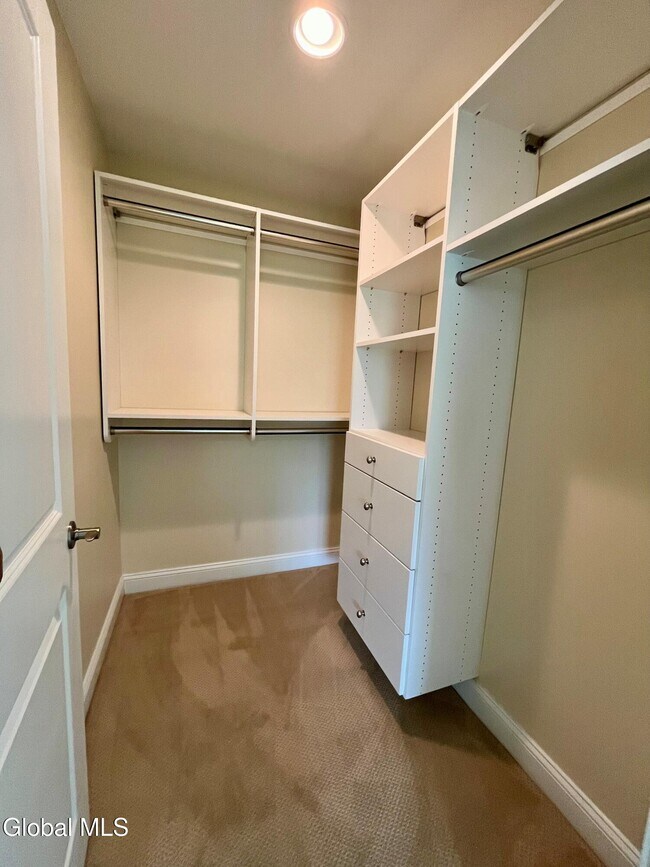 Building Photo - 74 Weibel Ave