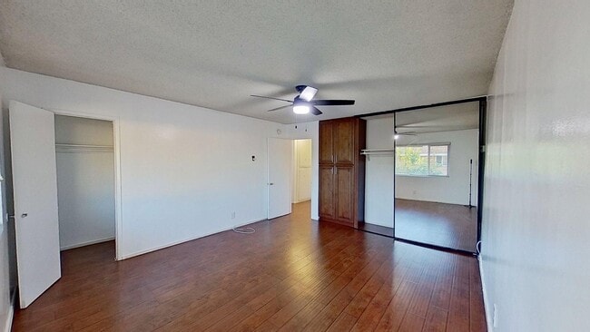 Building Photo - 12072 Bailey St