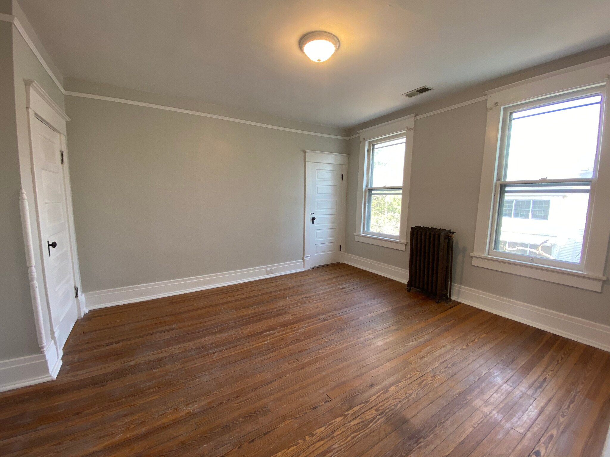 Building Photo - 11 Vista Ave