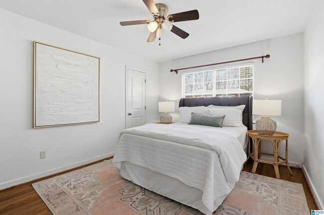 Building Photo - 5956 Crestwood Cir