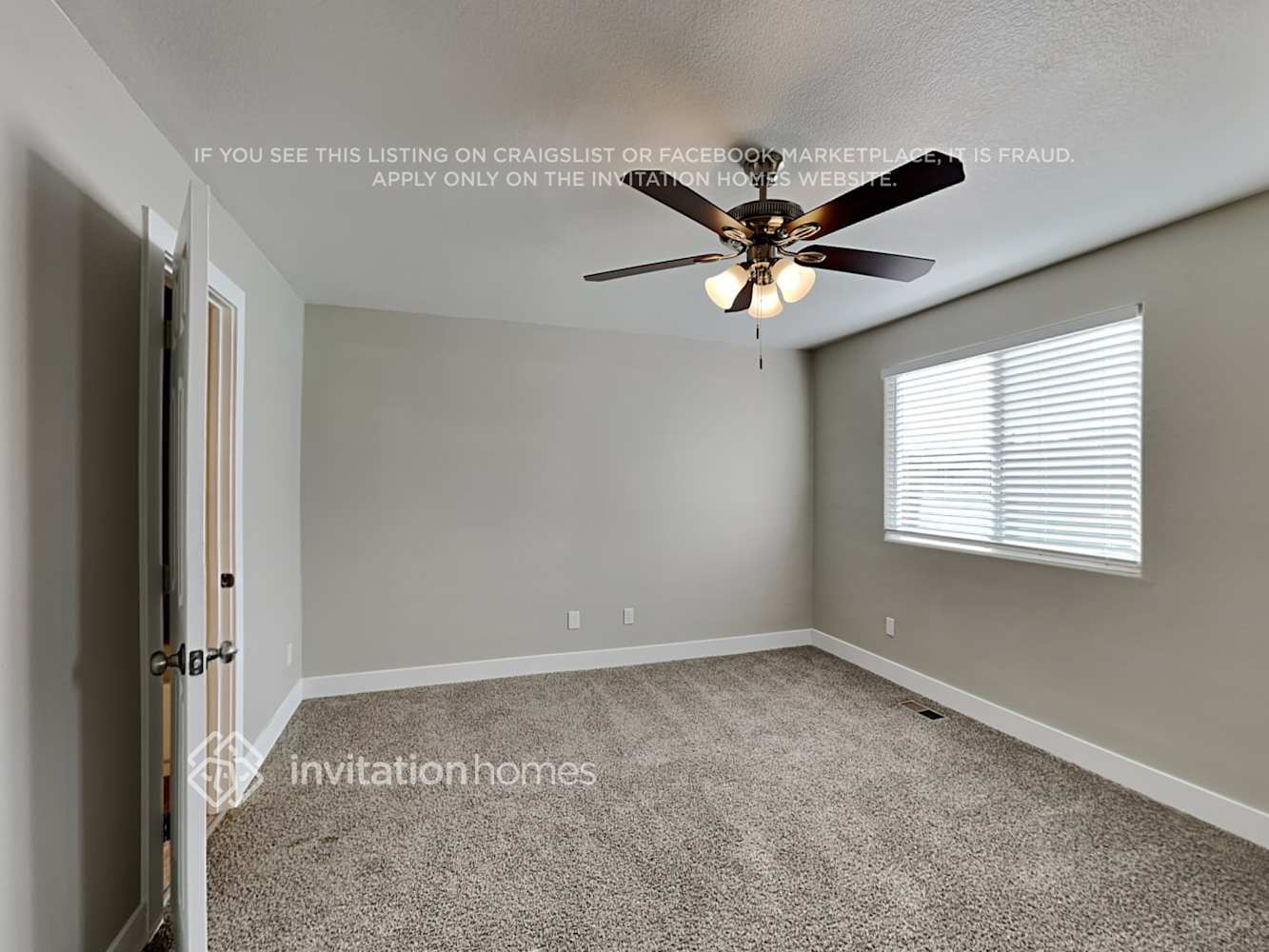 Building Photo - 1375 Legend Oak Dr