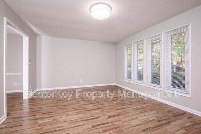 Building Photo - 4017 Grimstead Ln