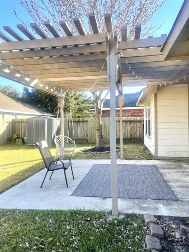 Building Photo - 21942 Gosling Cedar Pl