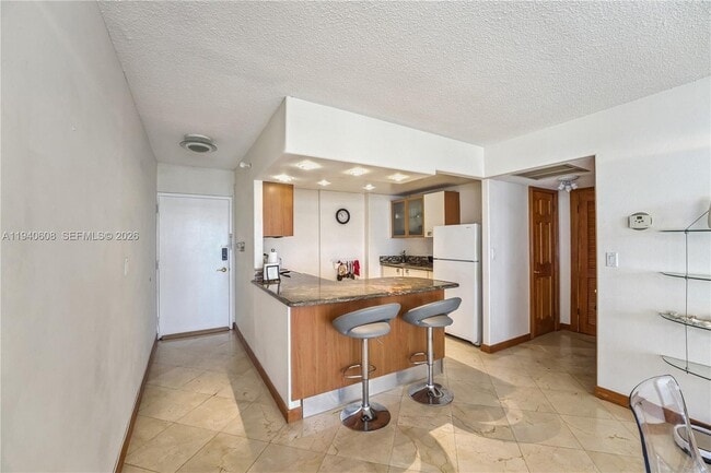 Building Photo - 11111 Biscayne Blvd