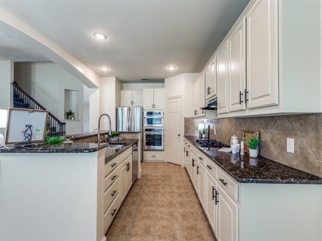 Building Photo - 3516 Lindale Dr