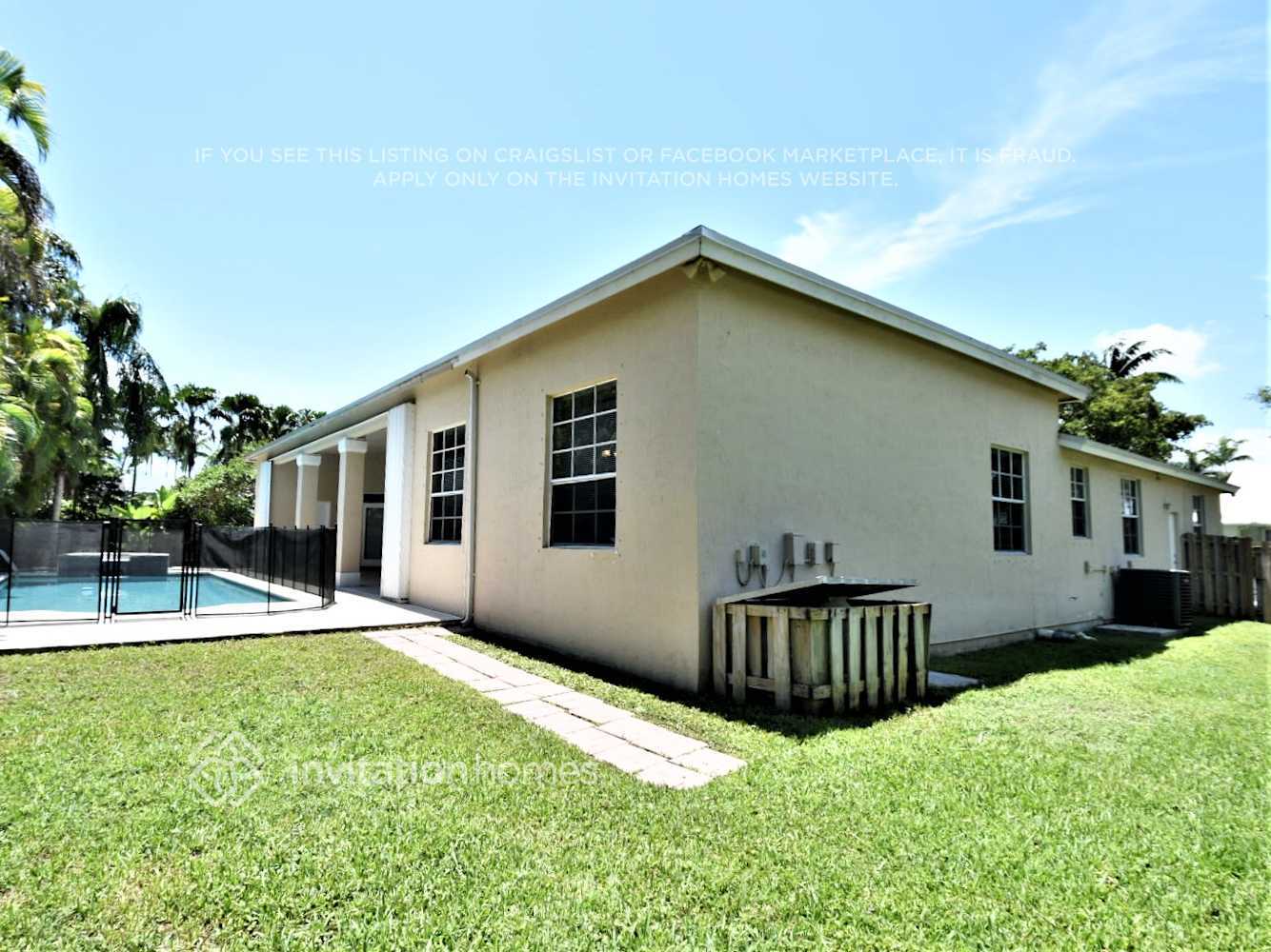Building Photo - 18101 SW 83rd Ct