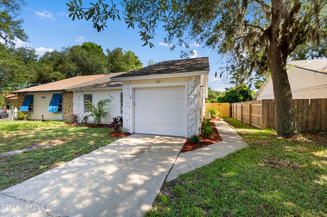 Building Photo - 1105 Mimosa Cove Ct W