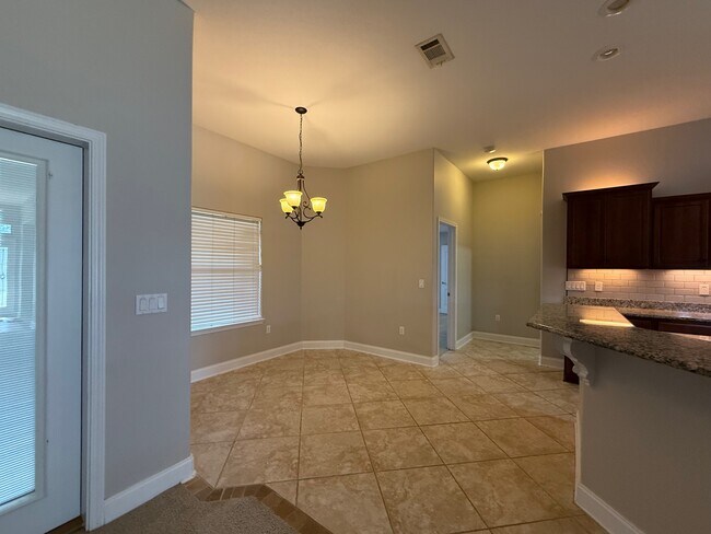 Building Photo - 9722 Misty Meadow Ln