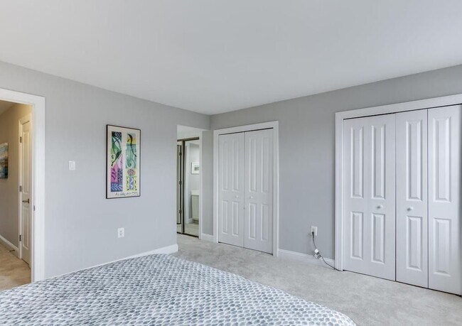 Main Bedroom - 1400 East Capitol St NE