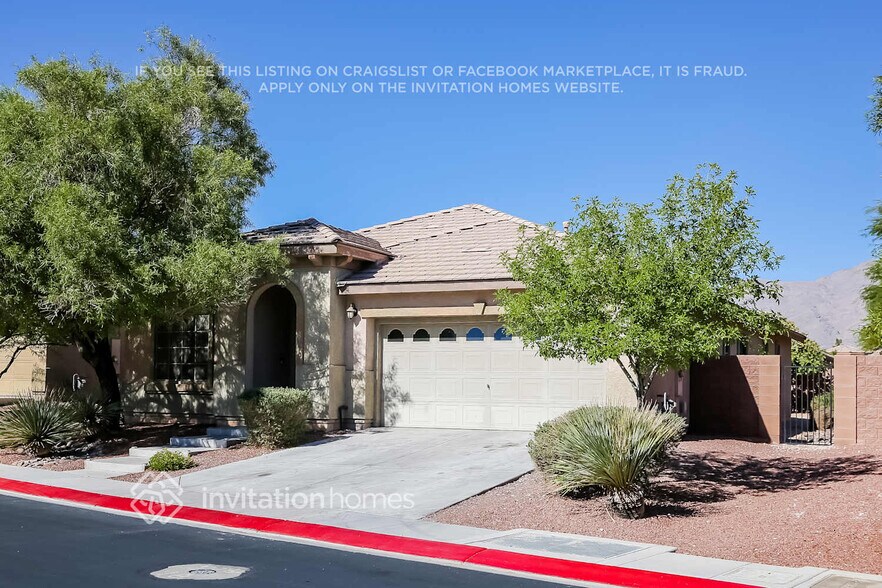 Building Photo - 3912 Helens Pouroff Ave