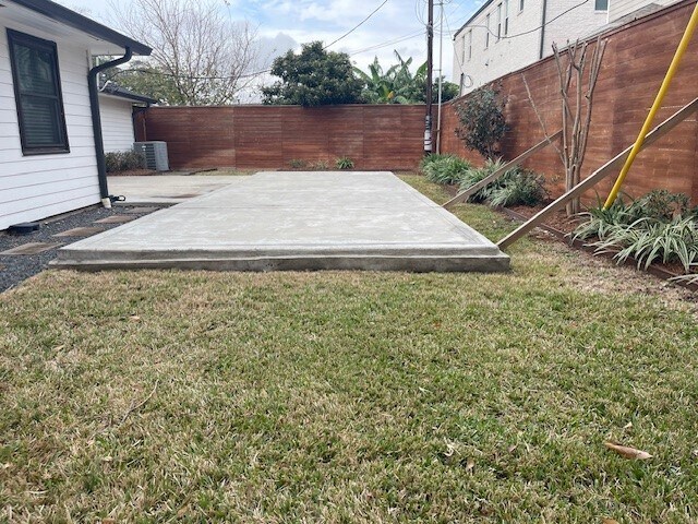 Building Photo - 7911 Greenbush St