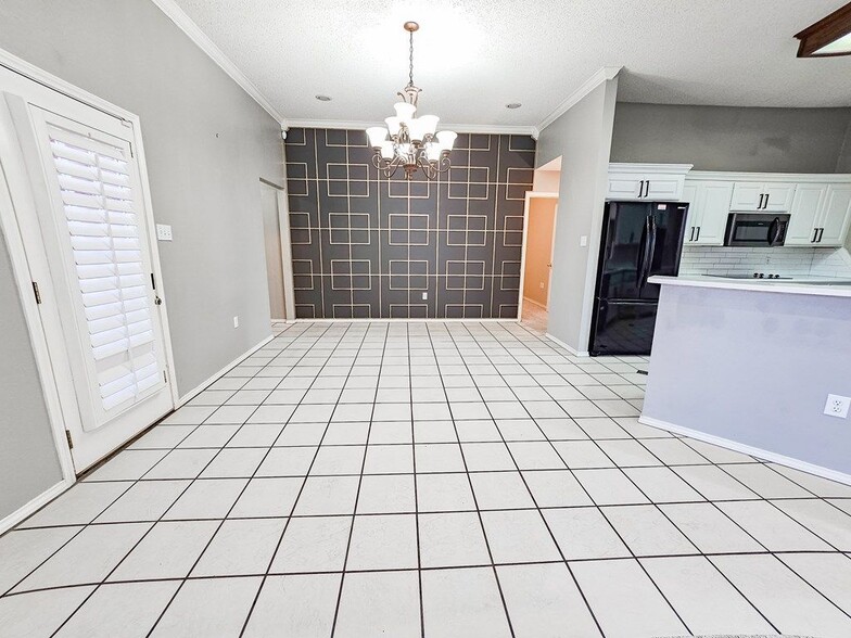 Building Photo - 4801 Whitman Dr