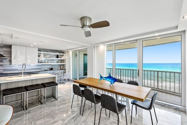 Building Photo - 3211 S Ocean Blvd