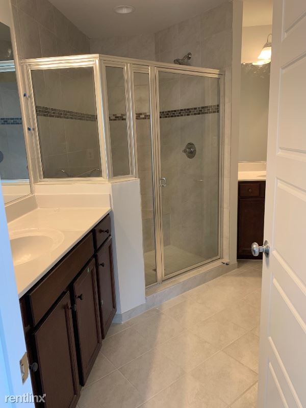 Building Photo - 3 br, 2 bath Townhome - 2363 Wyeth St