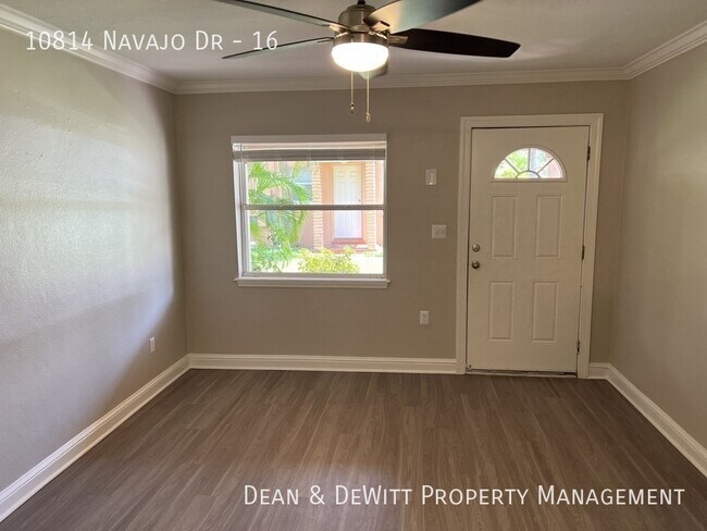Building Photo - 10814 Navajo Dr