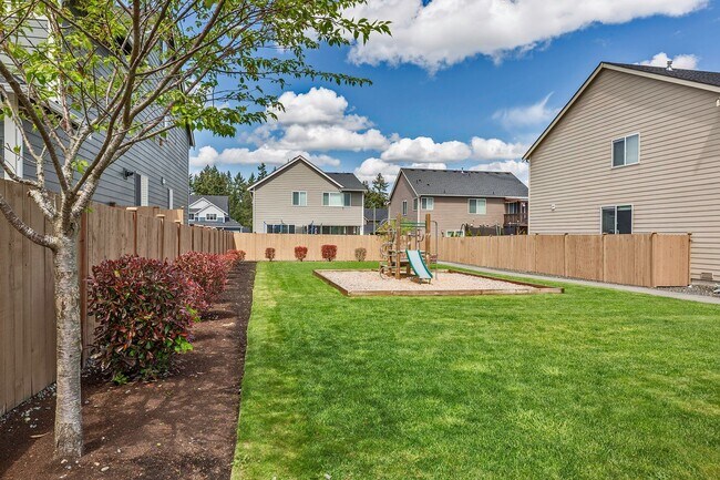 Building Photo - 14398 99th Way Southeast