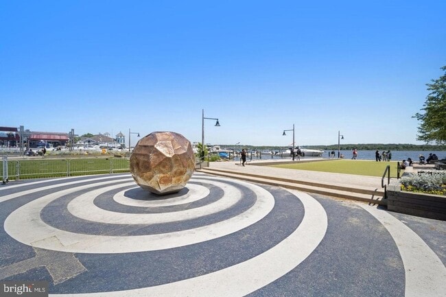 Building Photo - 301 West St